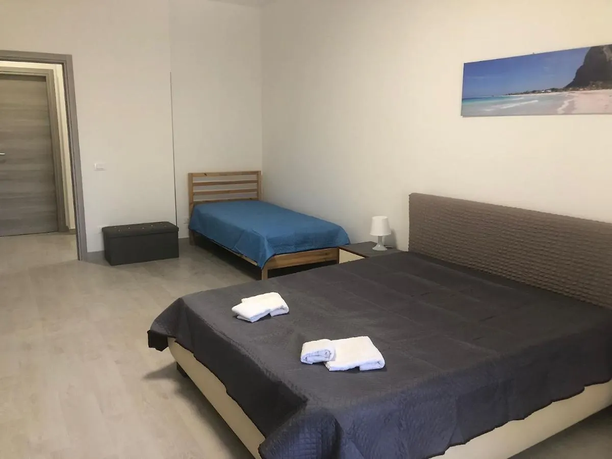 Finalmente In Vacanza Xitta 0*,  Italië